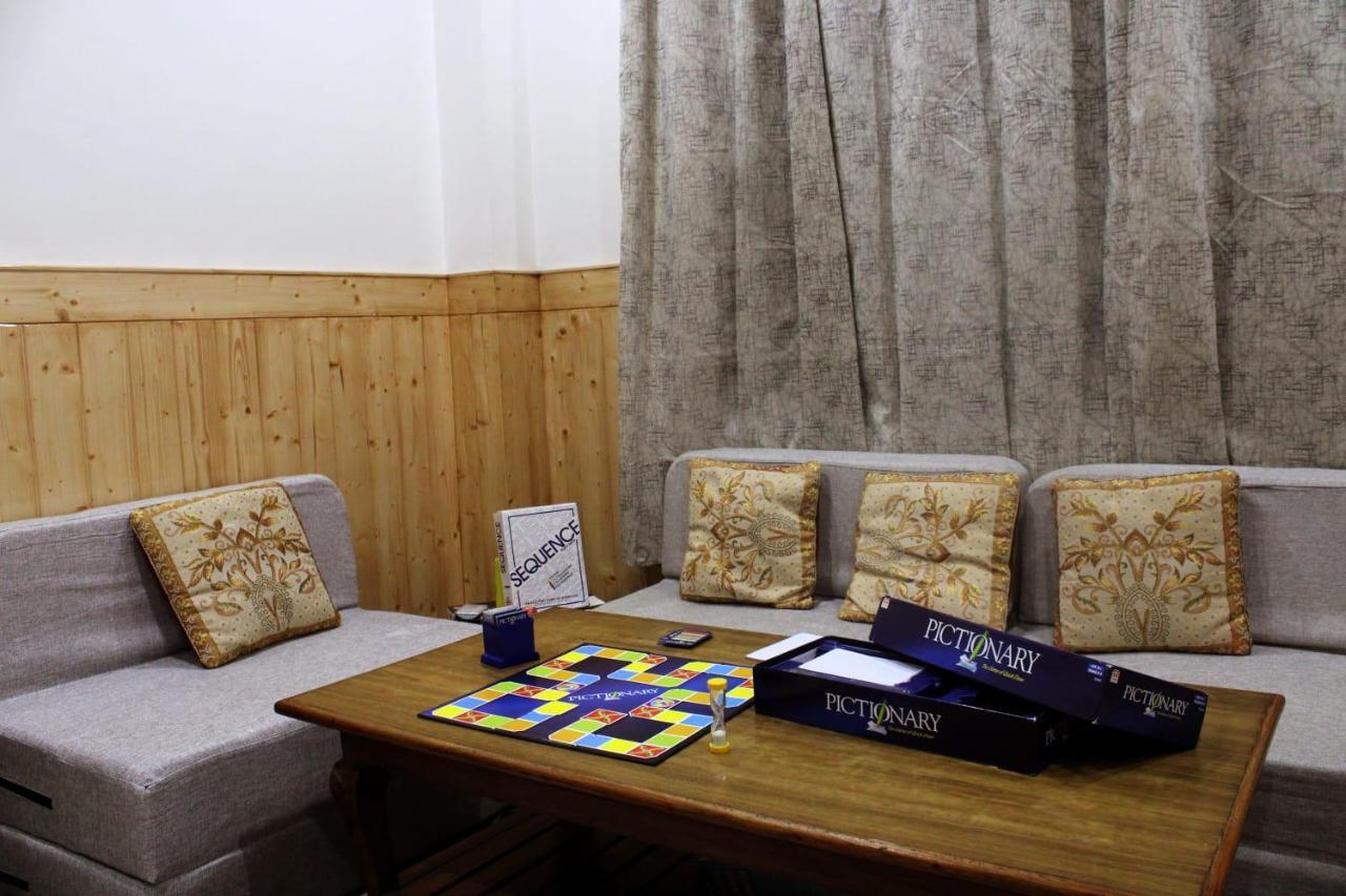Him Aashrey B&B Homestay Shimla Exteriör bild